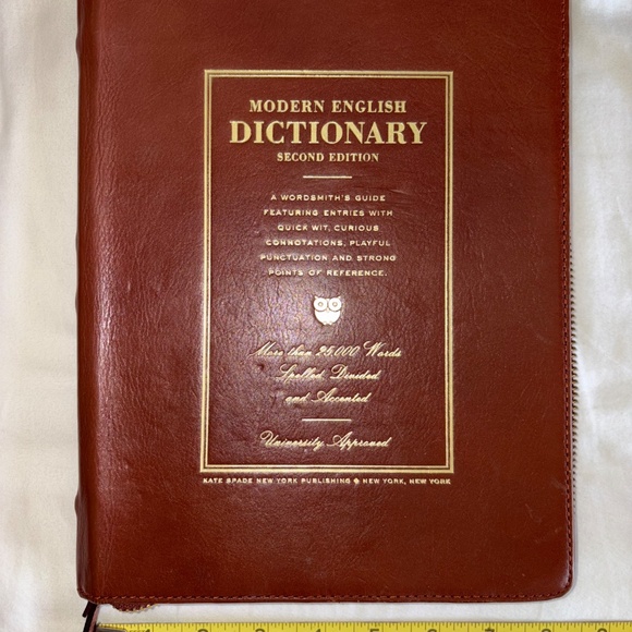 Kate Spade dictionary leather tablet holder - Picture 8 of 13